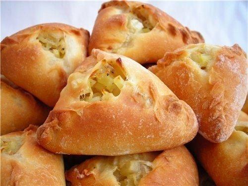 Курники.

Сметана - 200 г.
