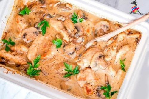 Куриные грудки в нежном соусе, вкуснятина? 
