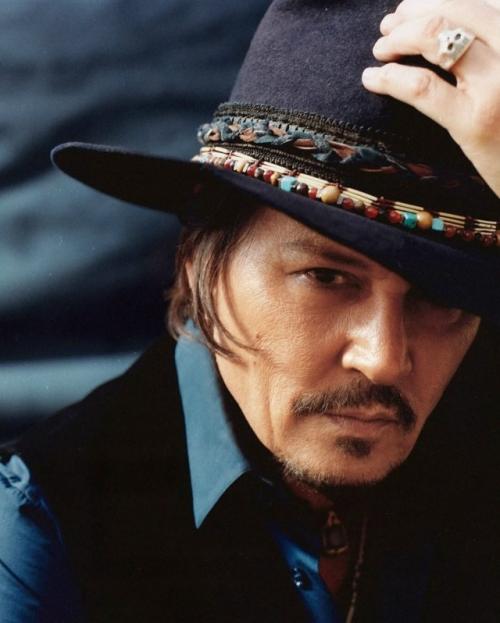 Помолодевший ковбой: 62-летний Джонни депп снялся в рекламе Dior. 01