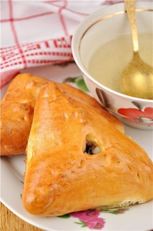 Как приготовить эчпочмак (треугольные пироги с картошкой и мясом? 08