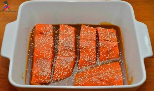 Лосось с мёдом и горчицей: ужин по-королевски? 03