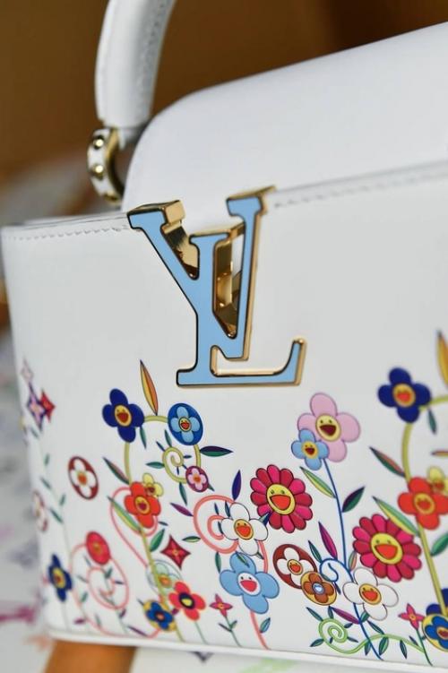 Еще немного подробностей о сотрудничестве Louis Vuitton и Такаси мураками. 01