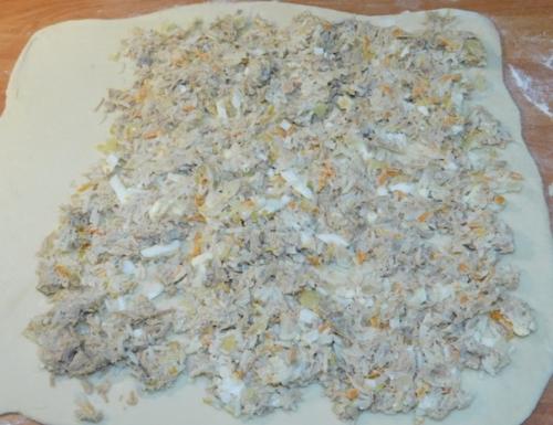 Слоеный рулет с фаршем. 04 Слоеный рулет с фаршем. 04