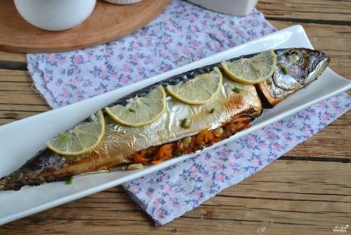 Скумбрия в фольге с морковью: на ужин! 
