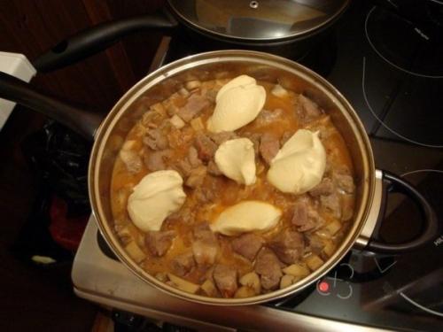Мясо в сырном соусе. 06 Мясо в сырном соусе. 06