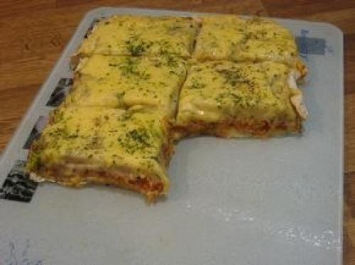 Картофельная запеканка с мясом. 

