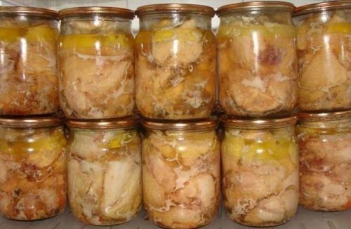 Вкуснейшая домашняя тушенка из курицы.

