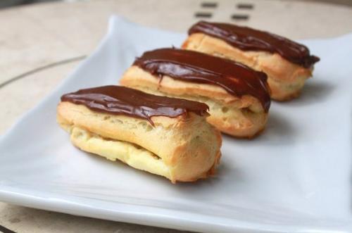 Итальянские эклеры.

Количество порций: 24 шт. 

