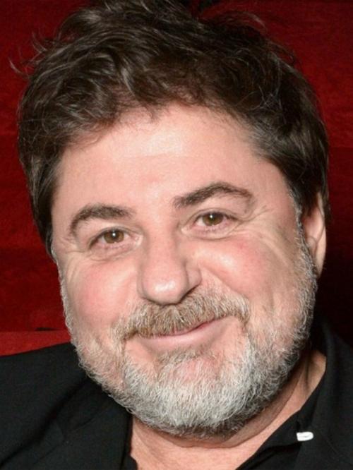 Жена Александра цекало, 34-летняя Дарина Эрвин, удивила подписчиков резкой сменой имиджа. 02