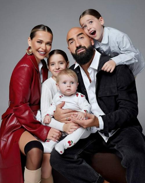 Анна хилькевич призналась, что за 13 лет брака так и не узнала всего о прошлом мужа. 
