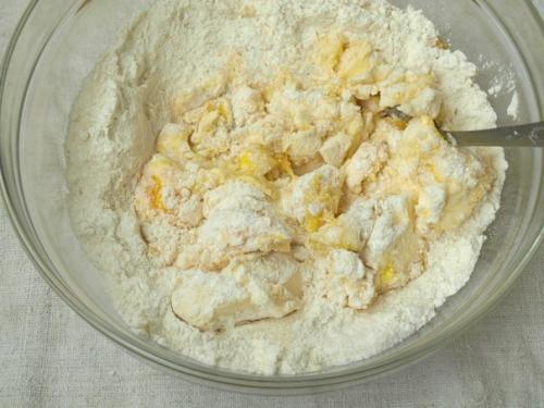 Рецепт песочного пирога с вишней. 01