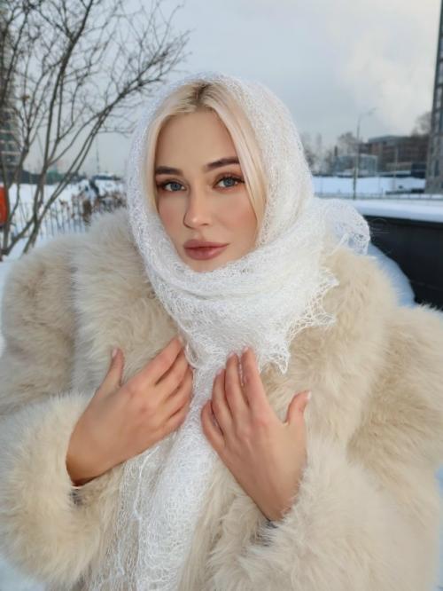 Наталья Рудова - наглядный пример того, что возраст не определяет привлекательность. 02