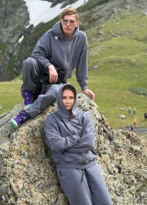 Ляйсан утяшева объяснила, почему выбрала роды в США. 03