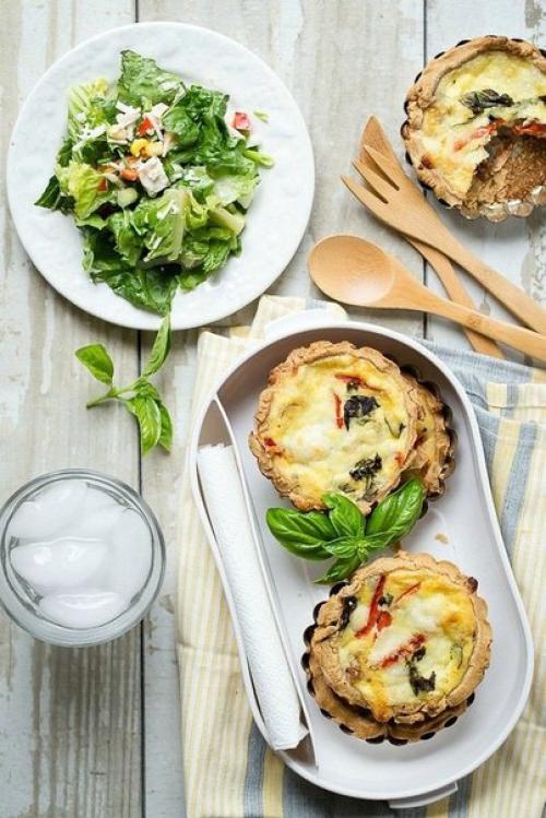 Топ - 5 вкусных и полезных идей салатов для легкого ужина: