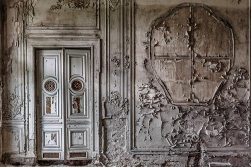 Заброшенный дворец великого князя михаила Николаевича в Петергофе. 07