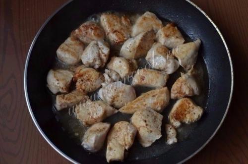 Куриные грудки в сливочном соусе. 04