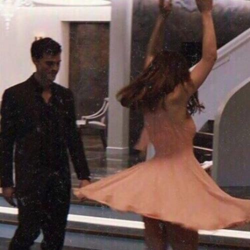 В любых делах при максимуме сложностей.