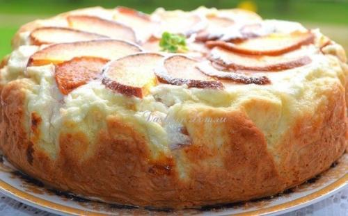 Пирог с творожно - персиковой начинкой. Пирог с творожно - персиковой начинкой.