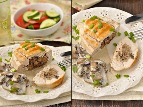 Куриные грудки фаршированные гречкой и шампиньонами, тушенные в сливочно - грибном соусе. 01