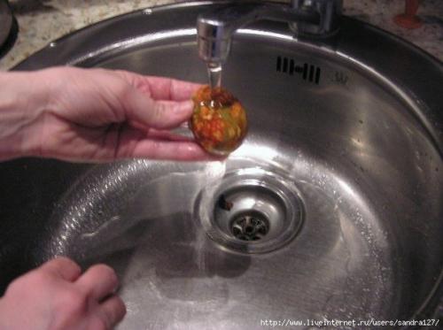 Мы красим яйца оригинальным способом к пасхе. 09 Мы красим яйца оригинальным способом к пасхе. 09