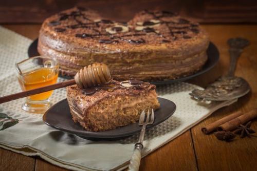 Чудесные медовые тортики для праздничного стола! 02