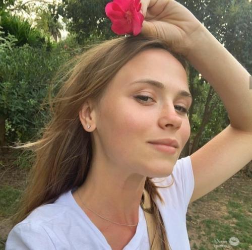 Милая Женька из Сватов кому её внешность нравится? 04