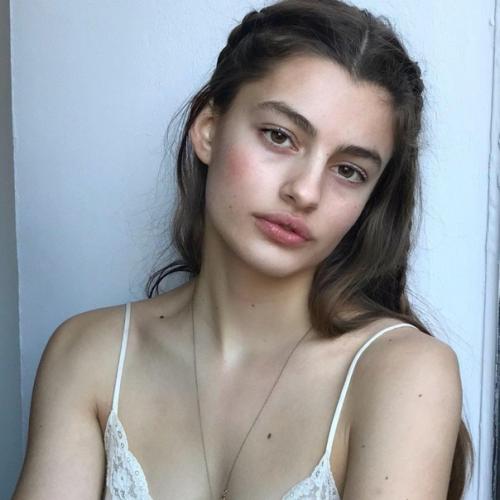 Диана сильверс - американская актриса, модель и в прошлом одна из муз Коула спроуса. 06