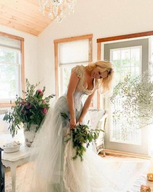 Красотка Памела Андерсон снова невеста! 01