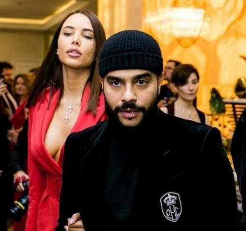 Модель Анастасия Решетова сказала, что она приличная женщина! 02