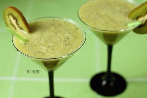 Смузи из киви.