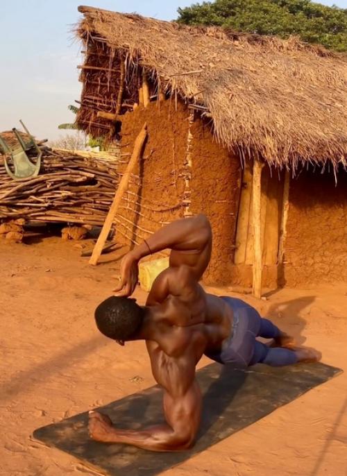 Этого парня зовут мистер Вад. 03