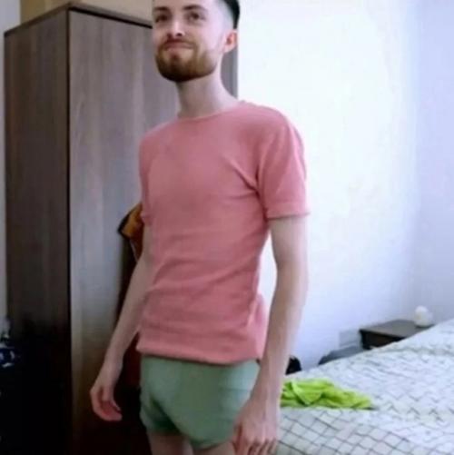 В Англии произошёл необычный случай: мужчине отказали в приёме на работу из-за его физиологических особенностей. 01