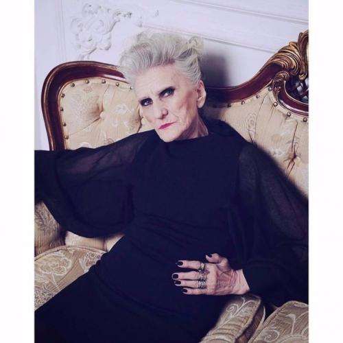 Лица российского агентства, в чьем каталоге нет моделей младше 60 лет. 01