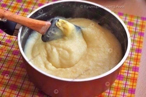 Торт Спартак.   Торт Спартак - это медовик с заварным кремом и шоколадными медовыми коржами. 06