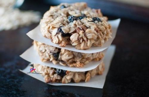 Полезный десерт: безглютеновое печенье с орехами.