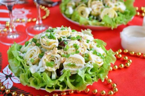 Салат на праздничный стол. Салат на праздничный стол.