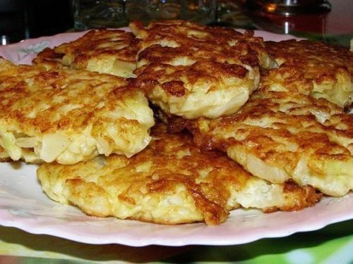 Капустные оладушки на кефире. Капустные оладушки на кефире.