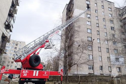 Во Владимире при пожаре в многоквартирном доме пострадал мужчина. 01