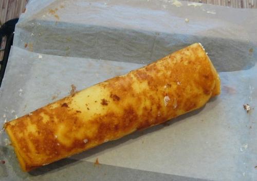 Быстрый рулет на сгущенном молоке. 04 Быстрый рулет на сгущенном молоке. 04