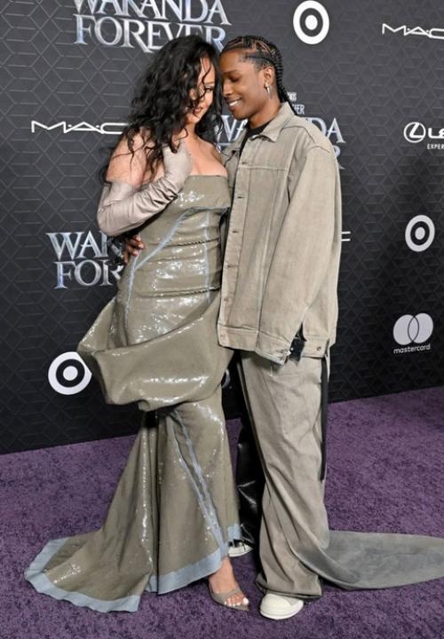 Анна винтур назвала Рианну и A$AP Rocky одной из самых влиятельных пар в моде. 02