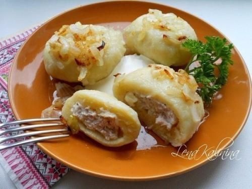 Картофельные галушки с мясом. Картофельные галушки с мясом.