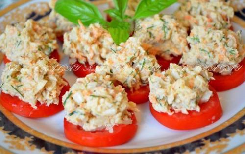 Закуска из рыбных консервов. Закуска из рыбных консервов.