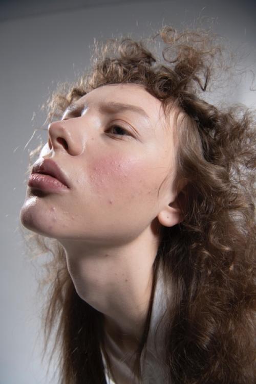 Здравствуйте!  Я ретушер и абсолютно бесплатно обработаю 1 кадр для вас. 08