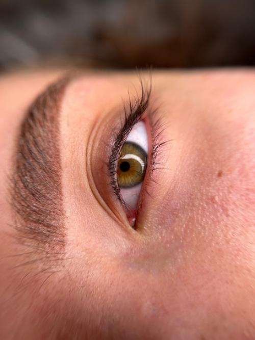 Здравствуйте!  Я ретушер и абсолютно бесплатно обработаю 1 кадр для вас. 02