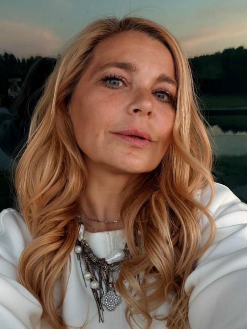 Ирина пегова снимок с возлюбленным опубликовала. 
