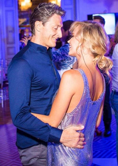 Одна из самых крепких пар шоу-бизнеса - певица глюкоза и её супруг - Александр Чистяков. 04