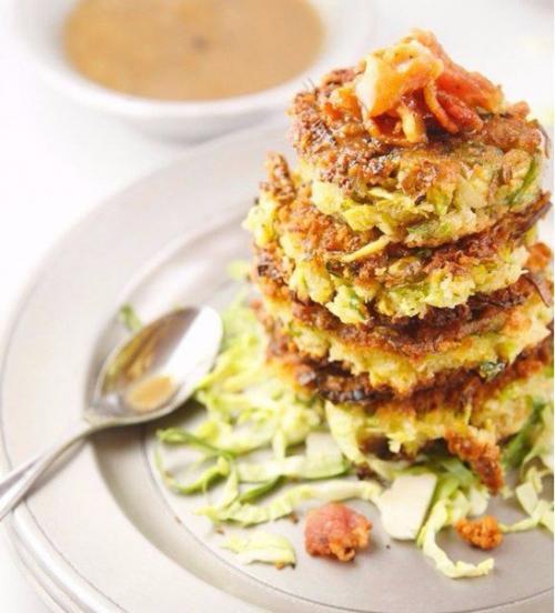 Капустные котлеты на кефире. Капустные котлеты на кефире.