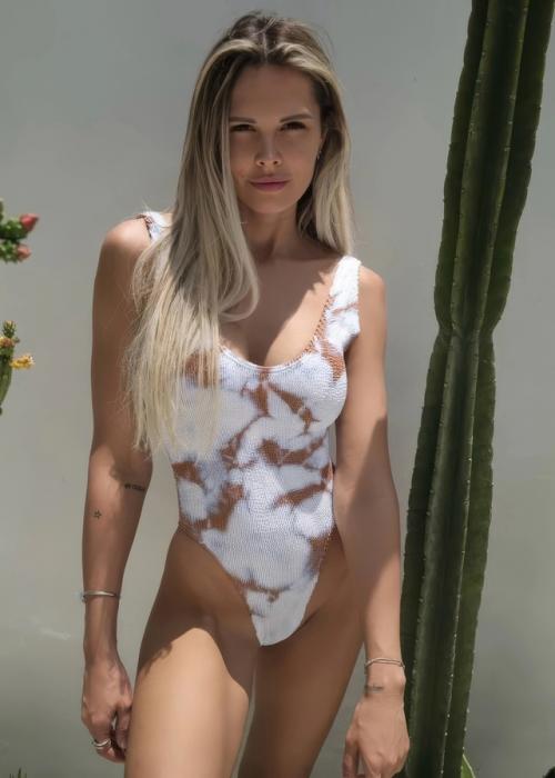 Актриса мария горбань предпочитает Геленджик для летнего отдыха. 02