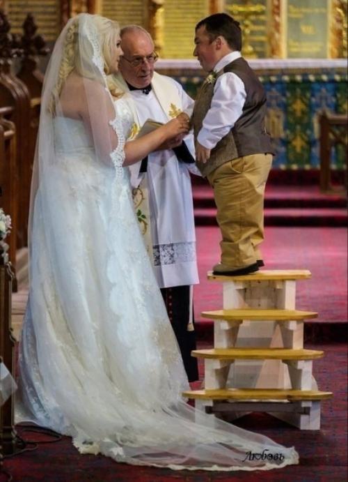 Необычная пара, но главное - они счастливы вместе.