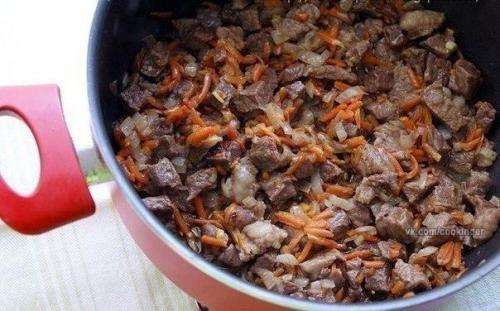 Картошечка, тушенная с мясом (как в д/садике. 04